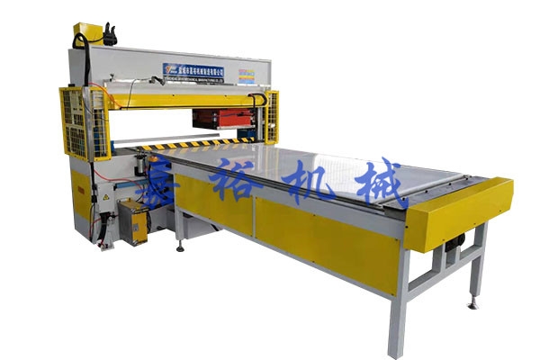 巴彥淖爾全自動平板送料移動式裁斷機